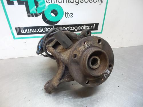 Used Right front steering knuckle CITROËN C2 (JM_) 1.4 (73 hp) 19608287