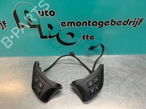 Used Steering wheel controls Steering wheel controls BMW 3 (E90) 318 i (129 hp) 19622705 19622705