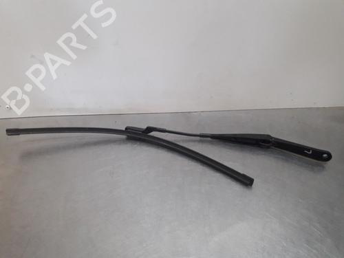 Front windshield wiper arm FORD FIESTA VI (CB1, CCN) 1.25 | BP19614890C143 