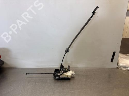 Used Front right lock VOLVO V40 Hatchback (525) D2 (114 hp) 28807384