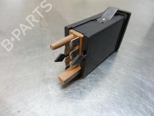 Switch AUDI A8 D2 (4D2, 4D8) 3.7 quattro | BP19586118I30 