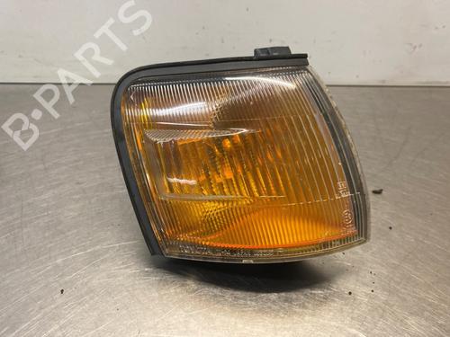 Used Right front indicator TOYOTA STARLET (_P8_) 1.3 12V (EP81_, EP81R) (75 hp) 30623462