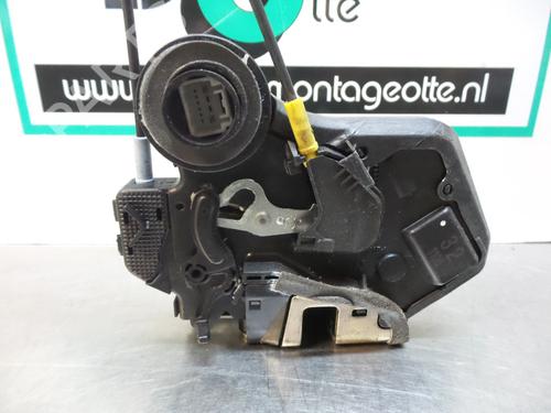 Rear right lock TOYOTA COROLLA Verso (_E12_) 2.0 D-4D (CDE120_, CDE120R) | BP19605348C99 