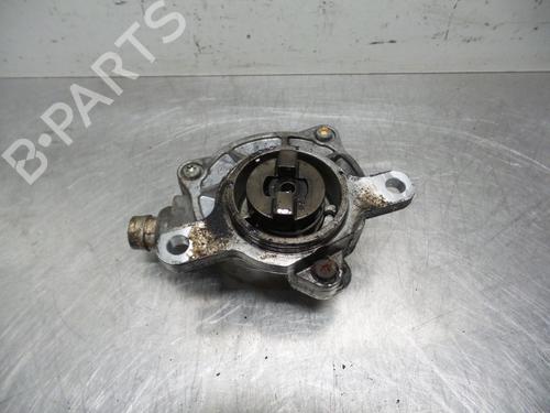 Used Vacuum pump RENAULT ESPACE IV (JK0/1_) 2.2 dCi (JK0H) (150 hp) 19590786