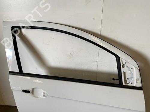 right-front-door-opel-karl-c16-2015-2016-2017-2018-2019-38534366 main image