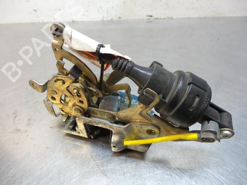 Rear left lock MERCEDES-BENZ E-CLASS (W210) E 220 D (210.004) | BP19584736C100 