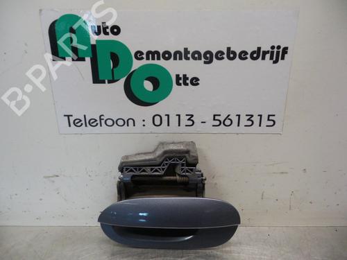 Used Rear left exterior door handle Rear left exterior door handle 19591027 19591027