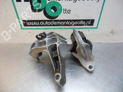 Engine mount RENAULT MEGANE III Grandtour (KZ0/1) 1.5 dCi (KZ0C, KZ1A) | BP19610894M89 