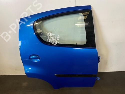 Dør højre bagtil Dør højre bagtil CITROËN C1 (PM_, PN_) 1.0 (68 hp) 34099929 34099929