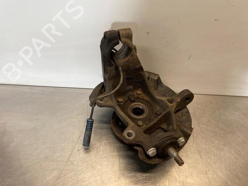 Used Right front steering knuckle MINI MINI (R50, R53) Cooper (116 hp) 28668833