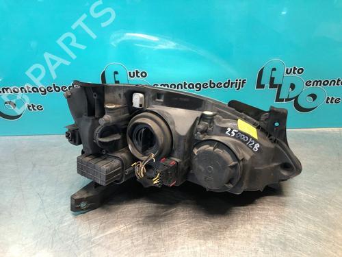 Faro izquierdo OPEL CORSA C (X01) 1.4 Twinport (F08, F68) | BP28299223C28 