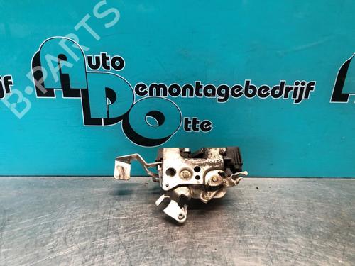 Used Front right lock FIAT DUCATO Bus (230_) 2.0 JTD (84 hp) 28305547