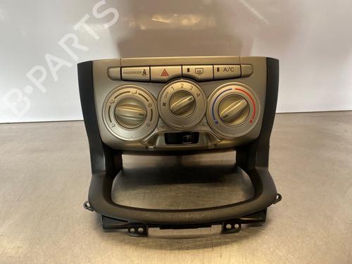 Used Climate control Climate control 38232626 38232626