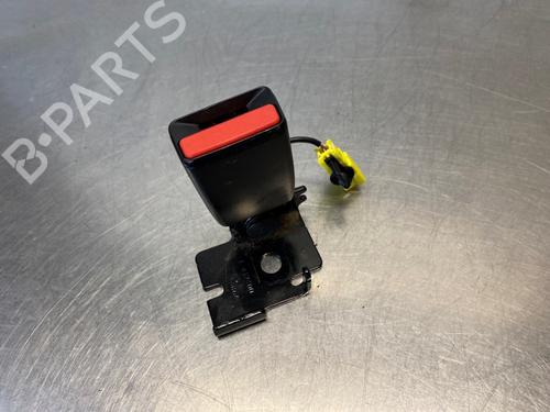 Used Seat buckle VOLVO V40 Hatchback (525) D2 (114 hp) 28715653