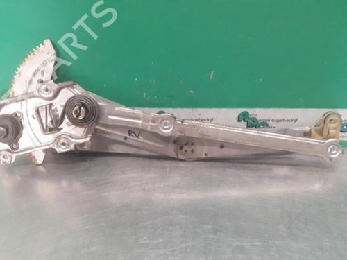 Lève-vitre avant droit TOYOTA STARLET (_P9_) 1.3 (EP91_, EP91R) (75 hp) 30891367