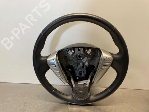 Used Steering wheel NISSAN NOTE (E12) 1.2 (80 hp) 28354563