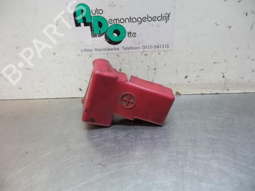 Used Fuse box Fuse box 19602290 19602290