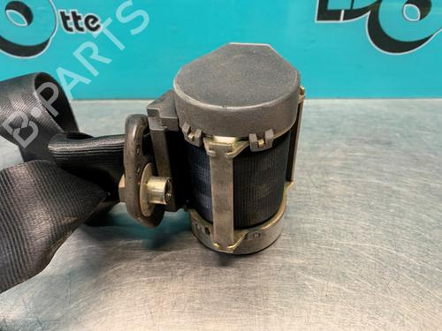 Front right seatbelt OPEL VIVARO A Van (X83) 1.9 DTI (F7) | BP19629069I25 