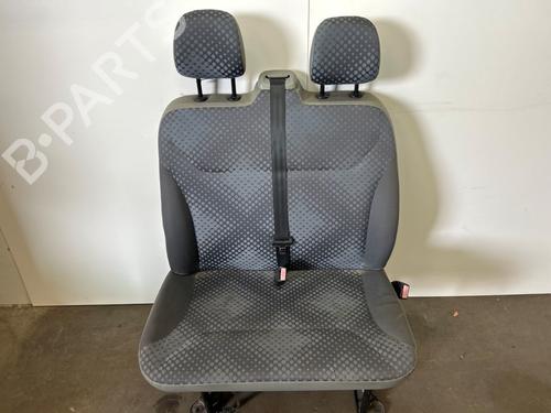 Used Right front seat OPEL VIVARO A Van (X83) 1.9 DTI (F7) (101 hp) 28300375