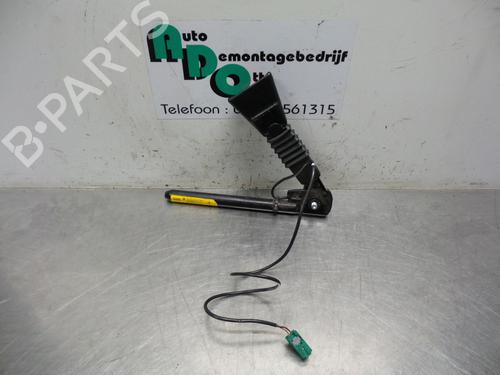 Pre-tensor frente esquerdo OPEL CORSA C (X01) 1.2 (F08, F68) | BP19594050C87 
