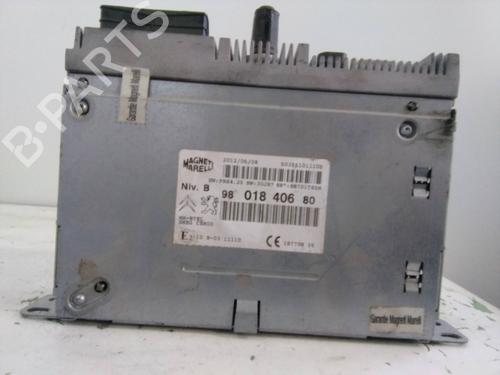 Used Radio PEUGEOT 208 I (CA_, CC_) 1.4 HDi (68 hp) 19559125