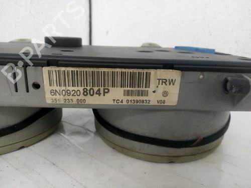 Instrument cluster VW POLO (6N2)  | BP19563552C47 
