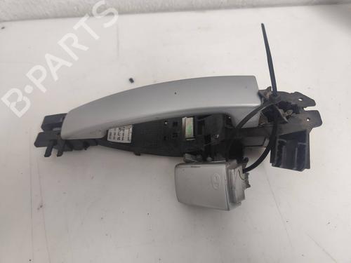 Front left exterior door handle LAND ROVER DISCOVERY III (L319)  | BP29437477C128 