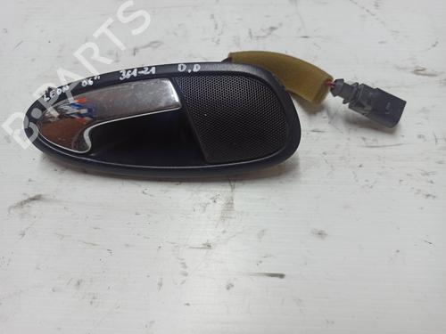 Used Front right interior door handle SEAT LEON (1P1) 1.9 TDI (105 hp) 19558102