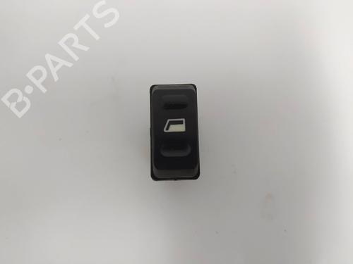 Used Right front window switch CITROËN XSARA (N1) 1.9 TD (90 hp) 19565886
