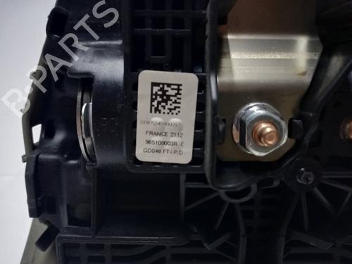 Driver airbag RENAULT LAGUNA III (BT0/1)  | BP19561652C9 