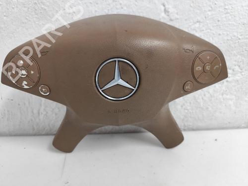 Used Driver airbag MERCEDES-BENZ C-CLASS (W204) [2007-2015]  29399449