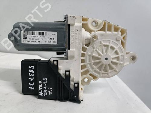 Used Left rear window motor SEAT ALTEA XL (5P5, 5P8) [2006-2015]  30773664