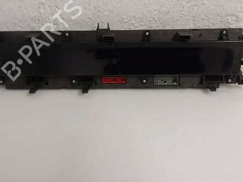 Used Instrument cluster RENAULT SCÉNIC II (JM0/1_) [2003-2010]  19569674
