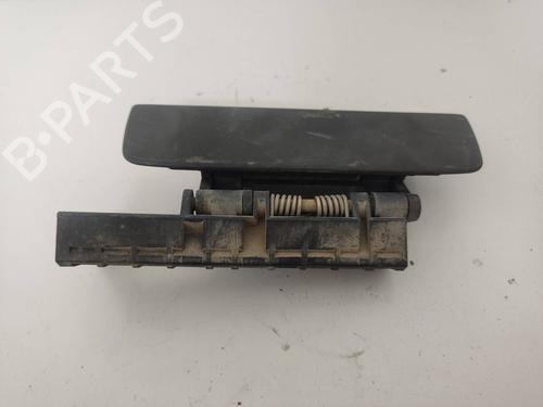 Used Front left exterior door handle PEUGEOT 306 (7B, N3, N5) [1993-2003]  19567358