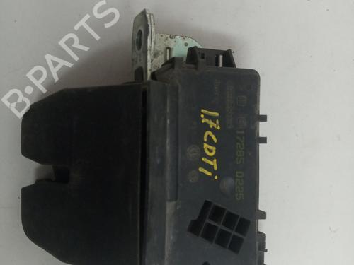 Bakluke lås OPEL ASTRA H GTC (A04) [2005-2010]  19559601