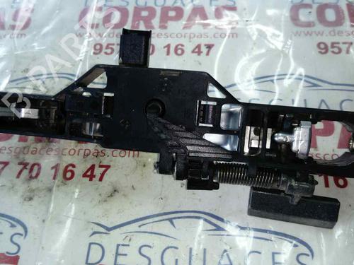 Front left exterior door handle RENAULT LAGUNA II (BG0/1_)  | BP19552212C128 