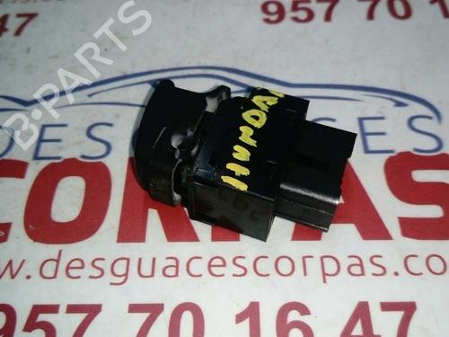 Left rear window switch HYUNDAI TUCSON (JM)  | BP19553778I29 