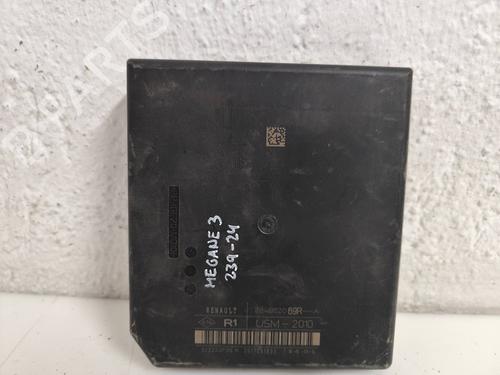 Zekeringkast RENAULT MEGANE III Hatchback (BZ0/1_, B3_) [2008-2025]  26714204