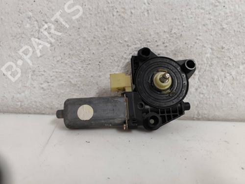 Portierruitmotor linksachter MERCEDES-BENZ C-CLASS (W203) C 220 CDI (203.006) (136 hp) 29982969