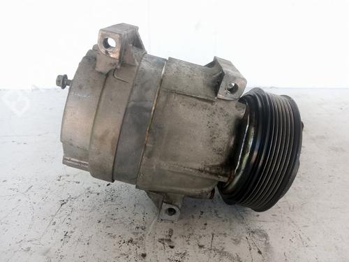 Used AC compressor RENAULT MASTER II Bus (JD) [1997-2010]  19660963