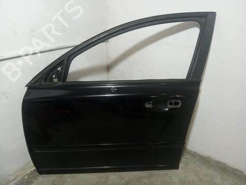 Used Left front door VOLVO S40 II (544) D5 (179 hp) 25608637