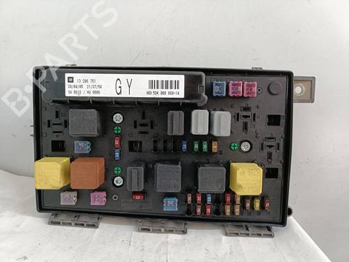 fuse-box-opel-astra-h-gtc-a04-2005-2006-2007-2008-2009-2010-36670676 main image