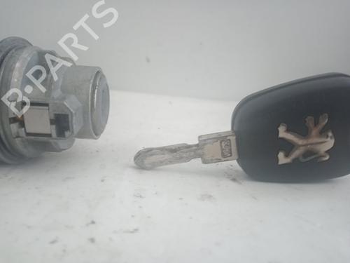 Used Ignition barrel PEUGEOT 406 (8B) [1995-2005]  19565153