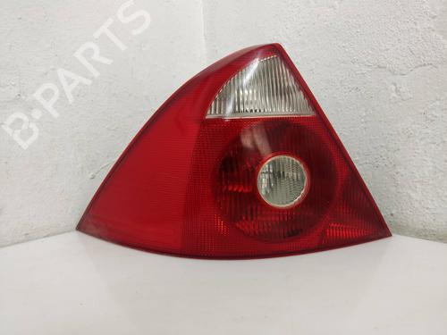 Used Left taillight FORD MONDEO III Saloon (B4Y) [2000-2007]  19569011
