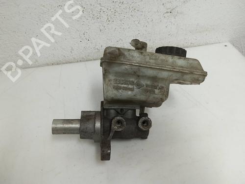 Used Brake master cylinder Brake master cylinder 37177902 37177902