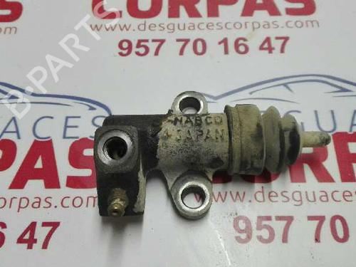 Used Clutch slave cylinder NISSAN VANETTE CARGO Van (HC 23) [1994-2002]  19548427