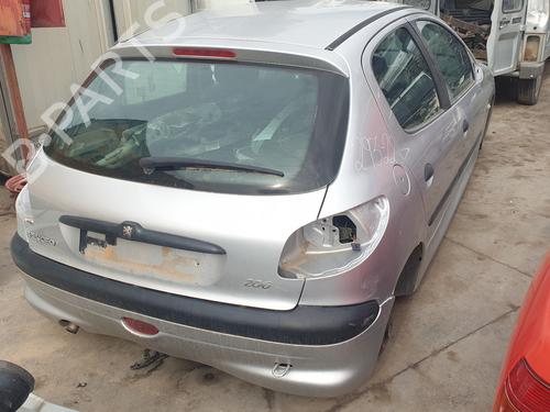 Fuse box PEUGEOT 206 Hatchback (2A/C) 1.9 D | BP19563783E1 