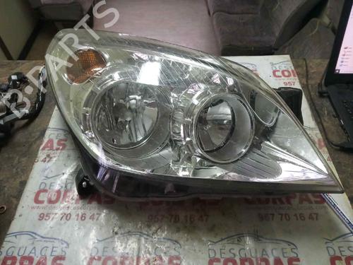 Used Right headlight OPEL ASTRA H (A04) [2004-2014]  25039045