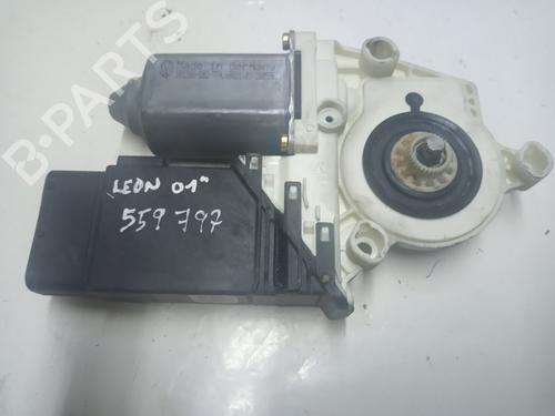 Used Right front window motor SEAT LEON (1M1) [1999-2006]  19564211