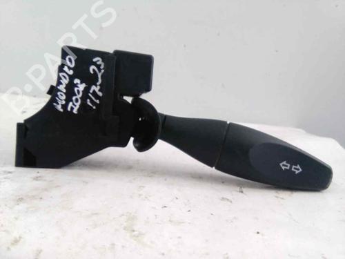Used Steering column stalk FORD MONDEO III Saloon (B4Y) [2000-2007]  19564700